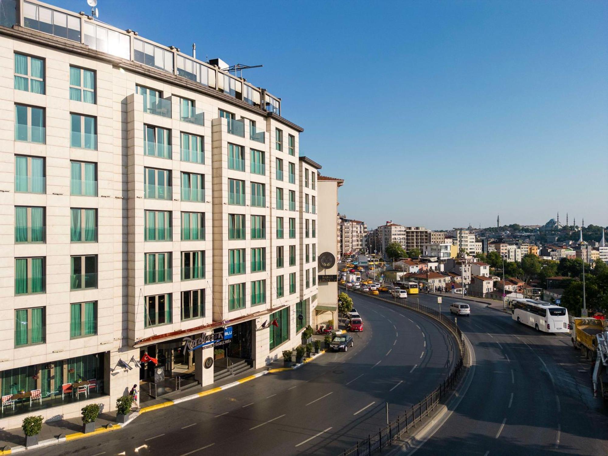 Radisson Blu Hotel Istanbul Pera Exterior foto